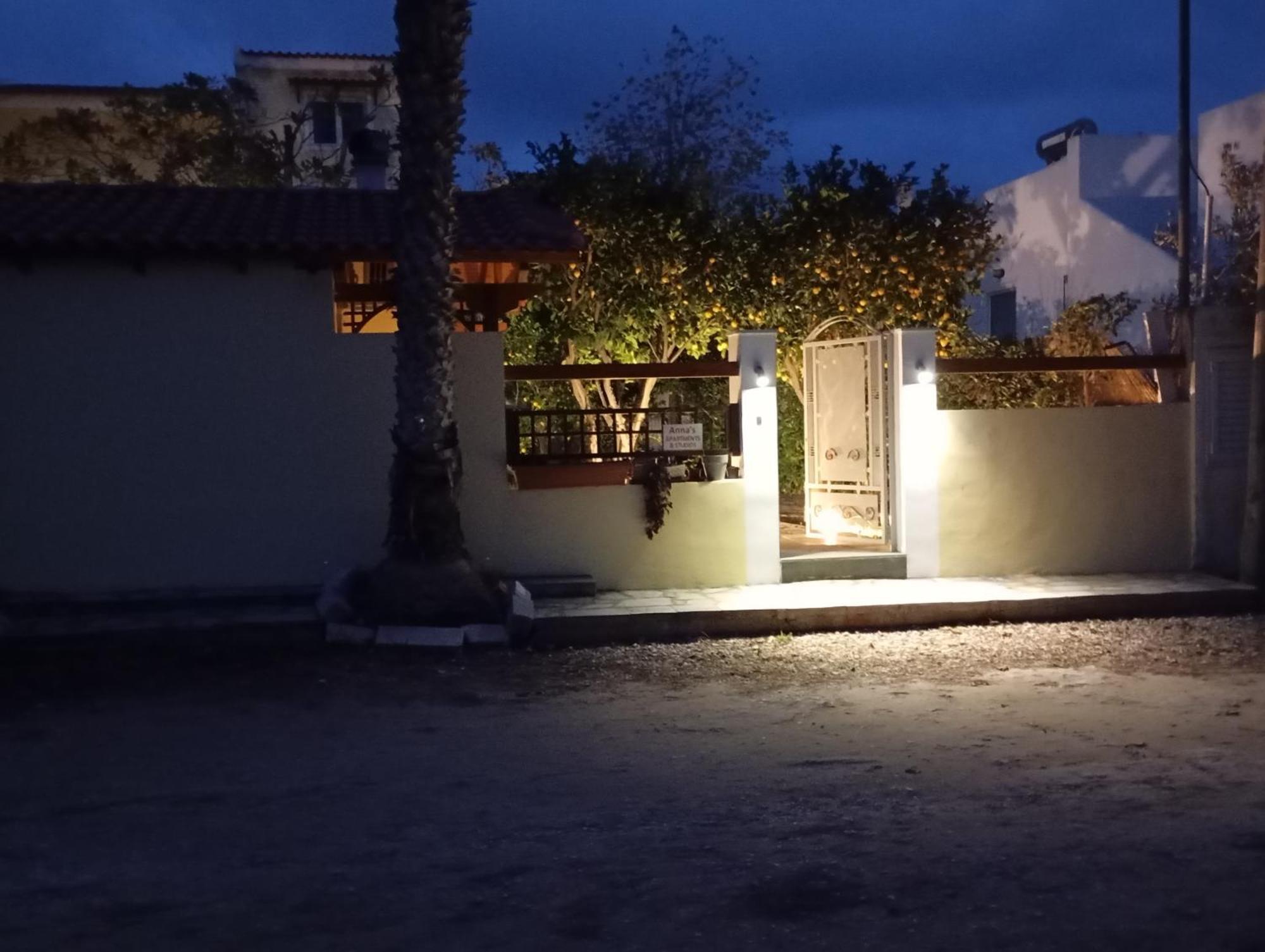 Anna'S Apartment And Studio Artemida (Attica) Exterior foto